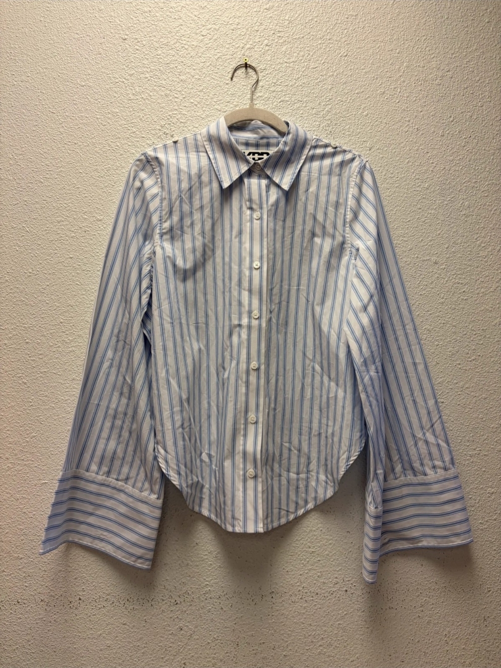 Womens Button-Down Shirt Size XS #598